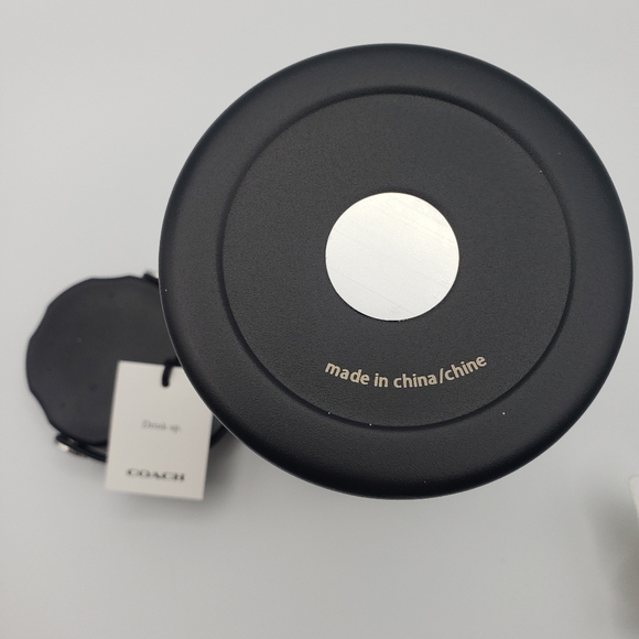 Coach Black stainless steel insulated Top Handle water bottle - Picture 4 of 7